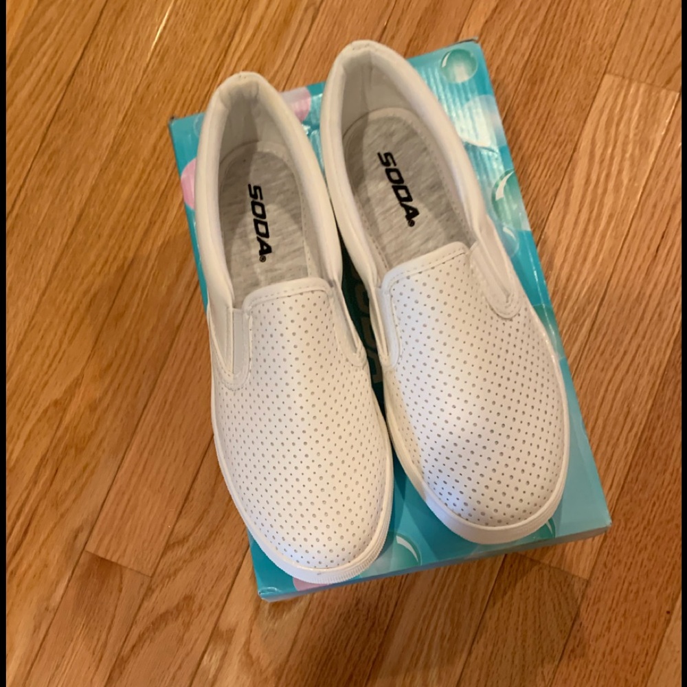 COPY - Pink Lily Soda white slip on sneakers